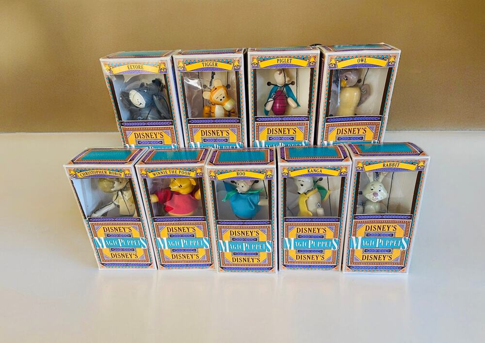 VINTAGE Disney Winnie the Pooh & Friends Marionette Wooden Magic Puppets Theater